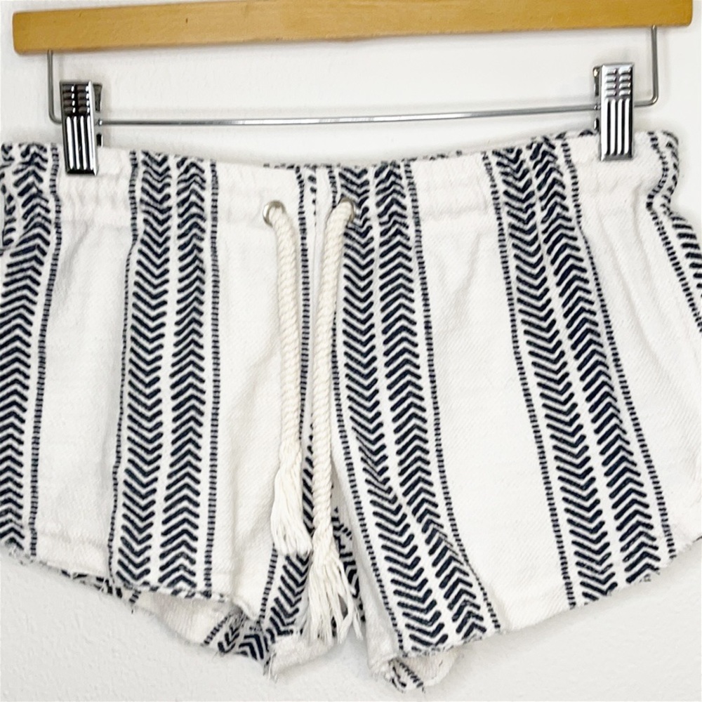 Dolphin hem boho shorts